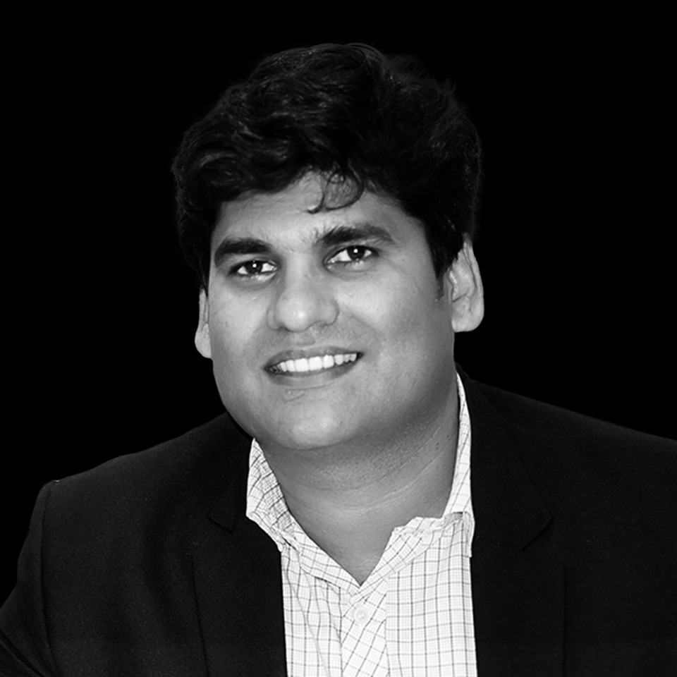 Dr. Pranay Thakur — Facial Cosmetic & Hair Transplant Surgeon, Shirdi & Nashik